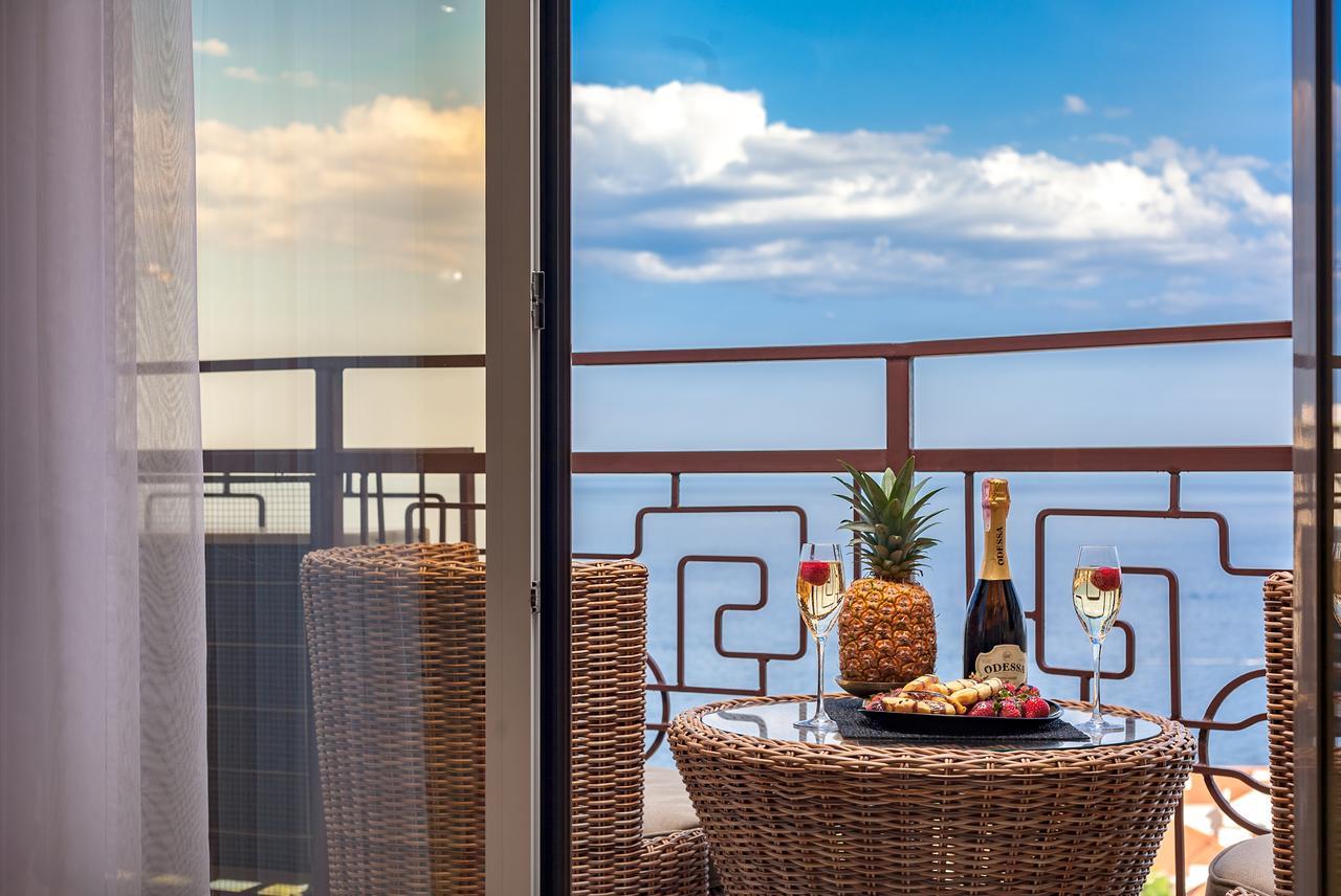 Vip Apartments In Arcadia With Sea View. Odesa Exterior photo